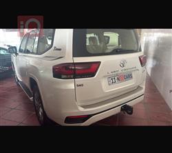 تويوتا لاندكروزر